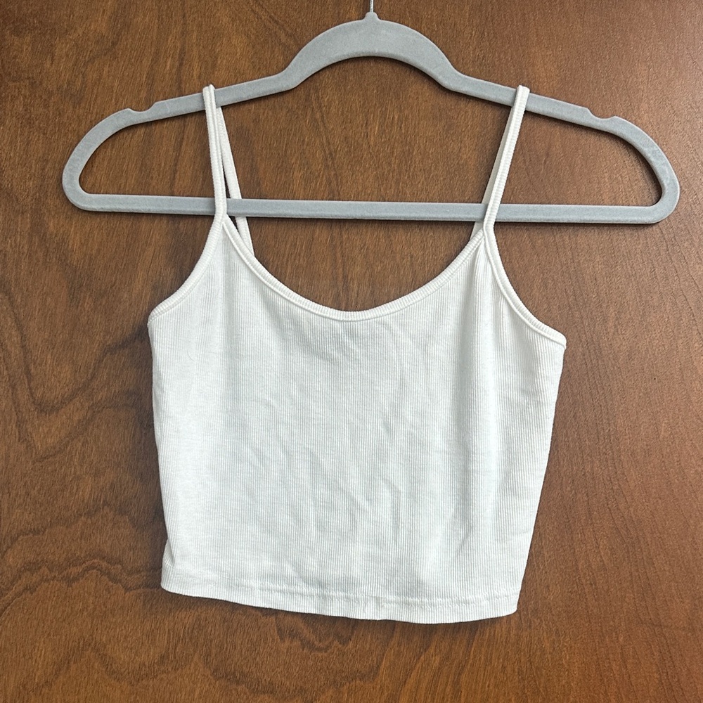 SHEIN White Spaghetti Strap Crop Top
